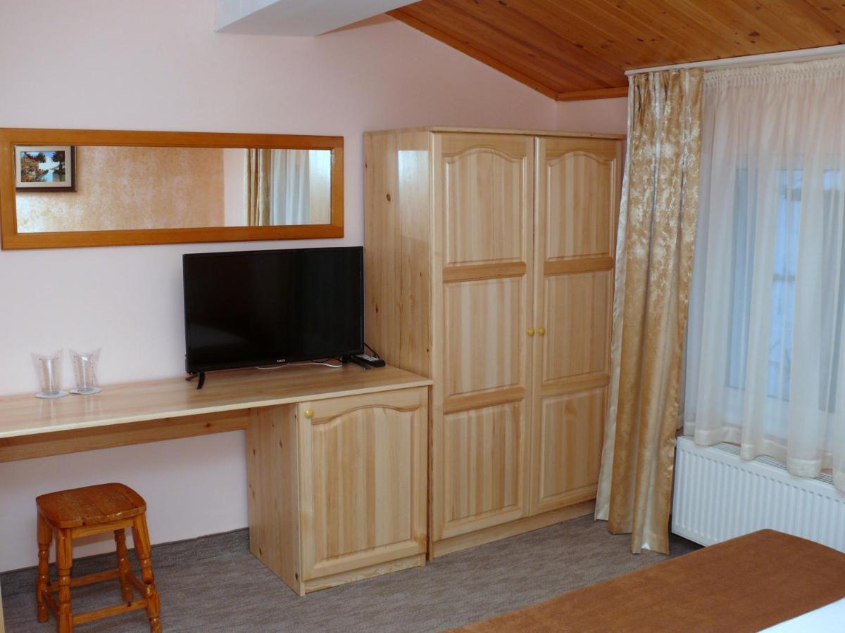 Комплекс Лебанов Hotell Yundola Exteriör bild