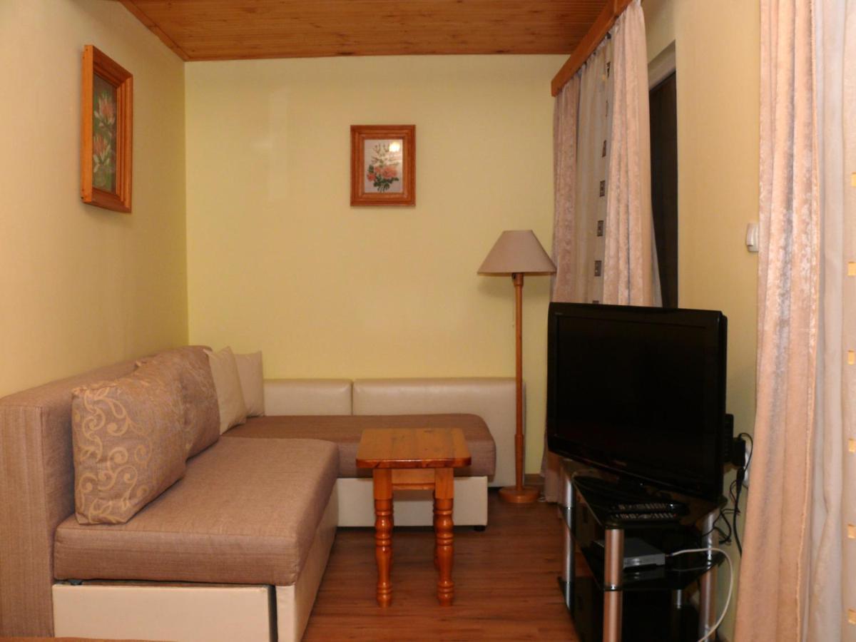 Комплекс Лебанов Hotell Yundola Exteriör bild