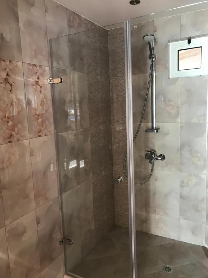 Комплекс Лебанов Hotell Yundola Exteriör bild