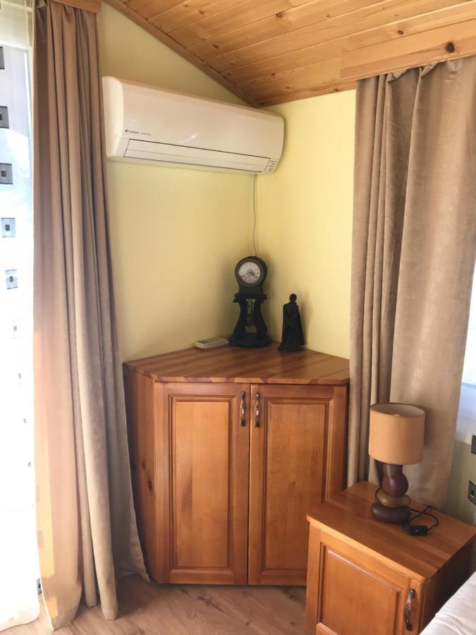 Комплекс Лебанов Hotell Yundola Exteriör bild