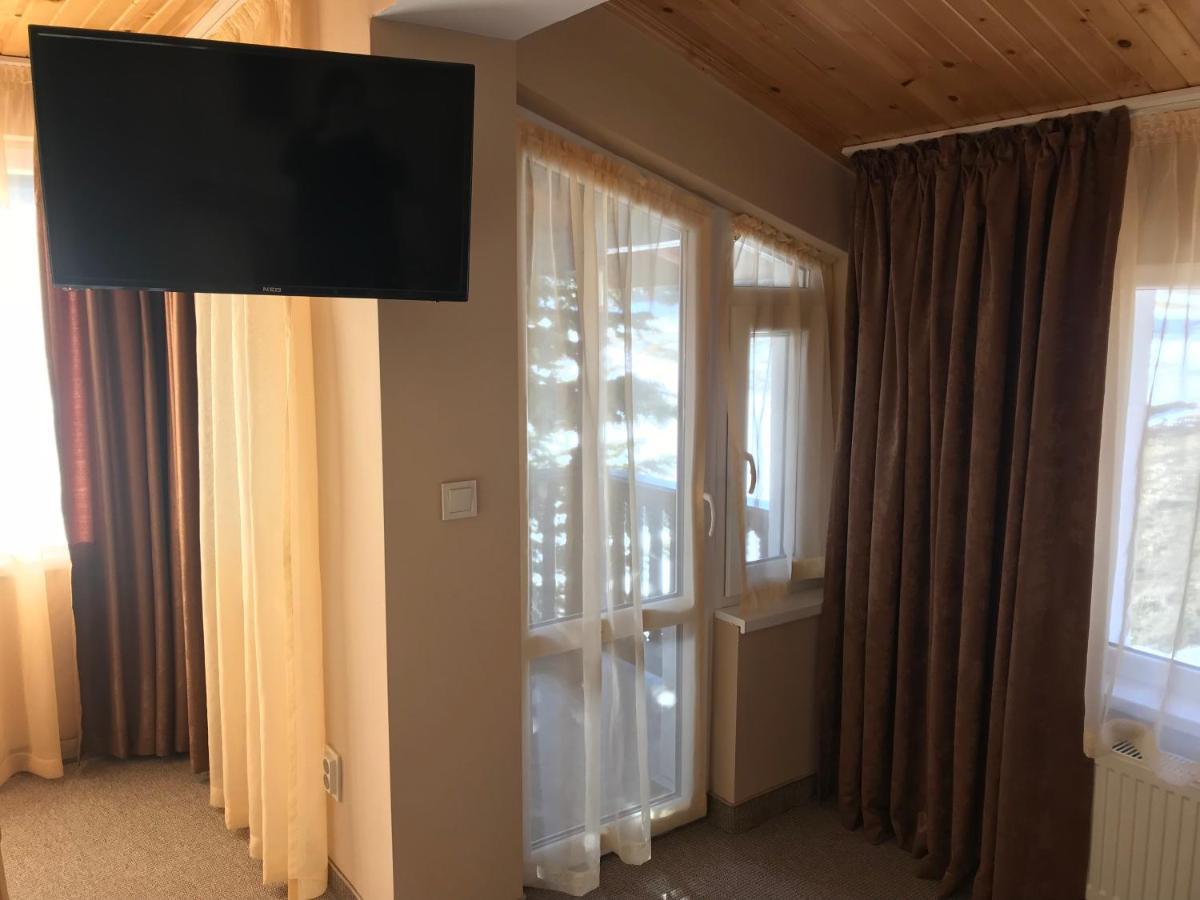Комплекс Лебанов Hotell Yundola Exteriör bild